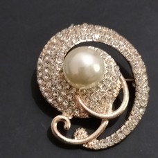Classic Round Traditional Brooch
