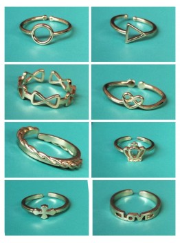 Minimalist Gold Ring